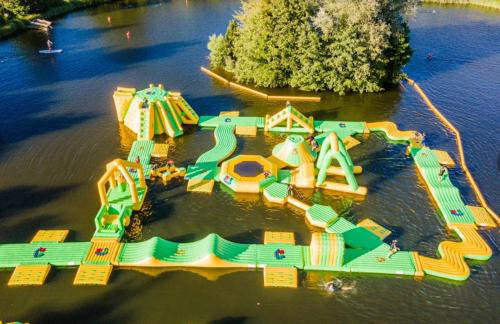 Lea Valley Nature Reserve Bright Home with Private Garden - 40 min to London by Train - Foto 14