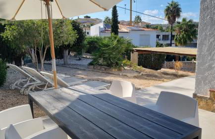 Meerblick Villa mit Terrasse, Pool und kostenlosen WLAN neu renoviert - Foto 14