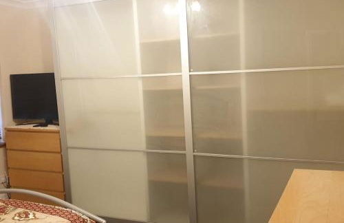 Luxury London House Sleeps x 16, Free Parking, Free Wifi, Garden Patio, Close to tube line easy access to Central London - Foto 28