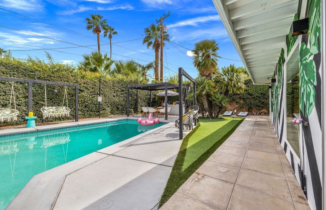 The Beverly - Photo 50