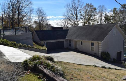 Gathering Place Big, with Dock, Fiber, and Tankless WH - Foto 46