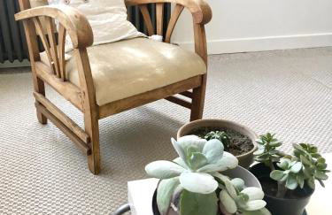 Dans une maison, appartement indépendant et jardin - Foto 7