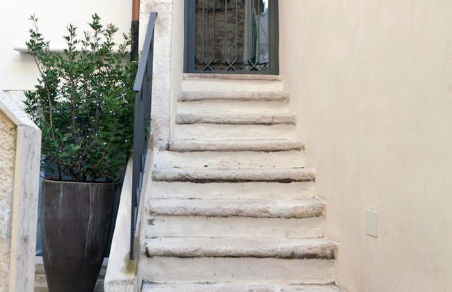 Suite Home Trani - Photo 65