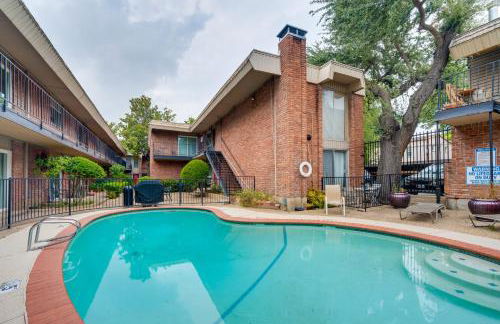 Luxe and Modern Dallas Condo 2 Mi to Highland Park! - Foto 3