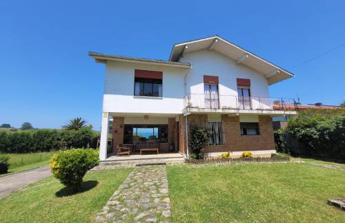 Tu escapada soñada entre el mar y la montaña! - Foto 1