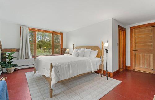 A - Farmhouse Apartment on Miles Smith Farm - Foto 13