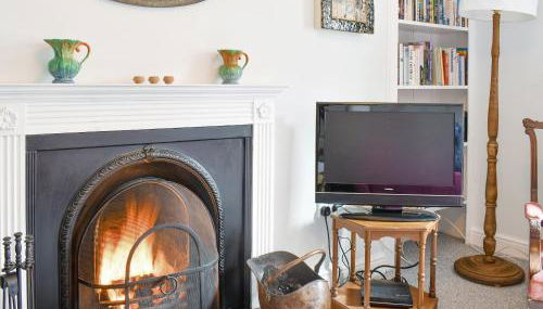 Seaton Cottage - Photo 3