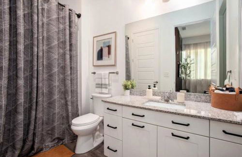 Minutes Away From Mercedes Benz Stadium,GWCC &World Cup - Foto 3