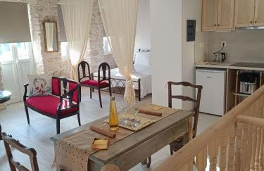 Suites-Xenonas "Alexandra's Coffee House" - Foto 12