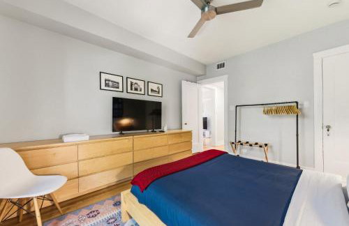 Steps to the Lakefront! This Uptown Beauty is Everything You Need for a Perfect Chicago Getaway condo - Foto 27