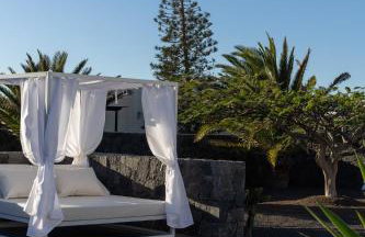 Villa Mo Luxury Heated Pool - Photo 27