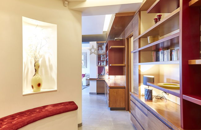 Vatican Luxury Penthouse With Terrace - Photo 20