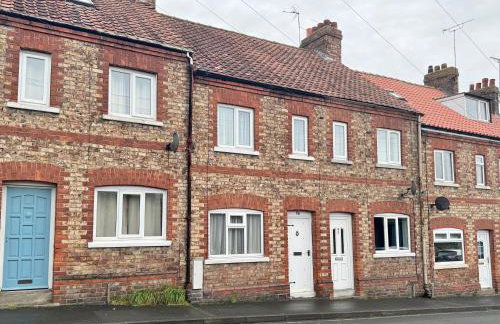 Stylish and Cosy stay in the Heart of Malton - Photo 61