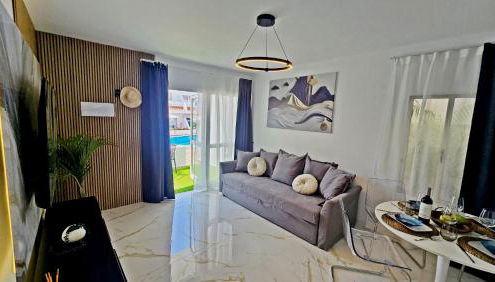 New Modern Apartment close to the Beach - Photo 3