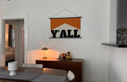 Updated Vintage Oasis, Near Downtown & Stadiums, Huge Yard - Foto 61