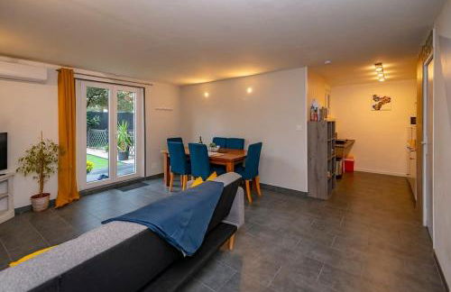 Laroque Gite Modern New Stylish - Photo 2