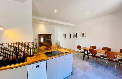 Oasis Urbaine - Spacieux et calme avec patio - Foto 10