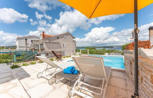 Amazing Home In Ugrinic - Foto 9