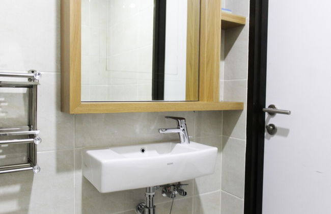 Cozy and Comfortable Studio (No Kitchen) Apartment at Mustika Golf Residence - Foto 15