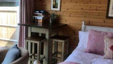 Self Contained Garden Studio with stunning views - Foto 4