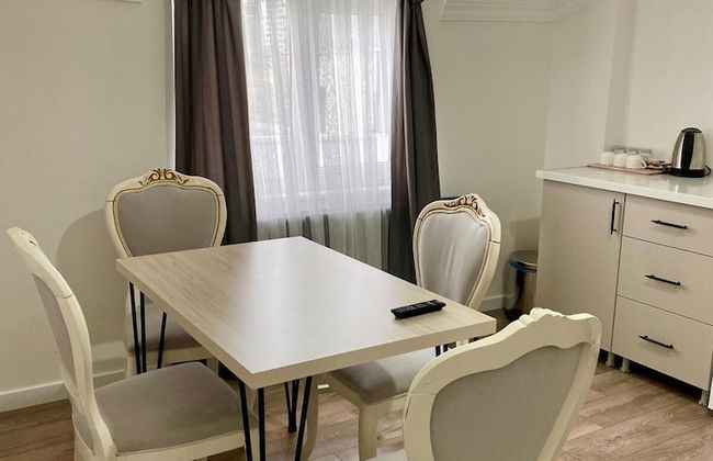 Golden Life Suite - Photo 37