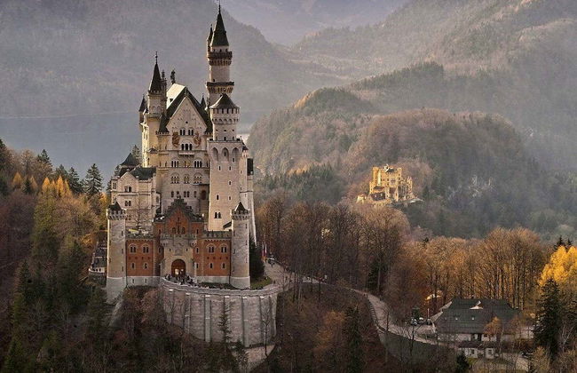 Neuschwanstein Day Trip - Photo 1