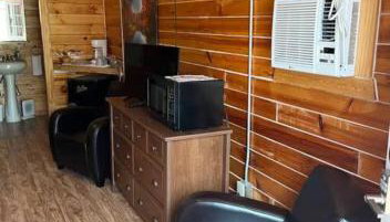 Tellico Nature Cabin - Close to Skyway & Rivers - Photo 2