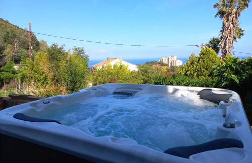 Location Bastia, U Fiumicellu. Vue Mer. Jacuzzi, Barbecue,... Pour 2 personnes - Foto 1