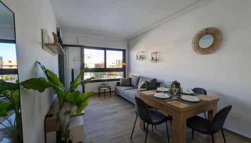 Poolside 2BR apartment Villamartin - Foto 4