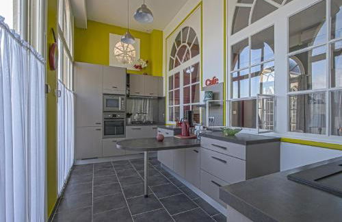 Spacious holiday home in Aure sur Mer with garden - Foto 4