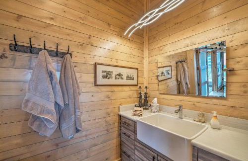 Ennis Lake Studio w/ Kayak, Pool & Fire Pit! - Foto 13
