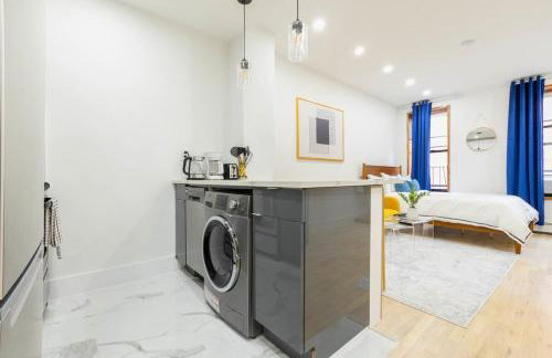 1597-13 I Brand new Studio Prime upper east W&D - Foto 4