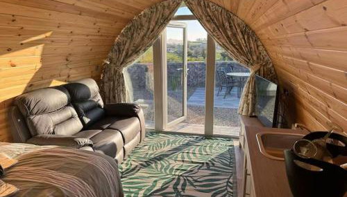 Killee Luxury pod and private hot tub - Foto 5