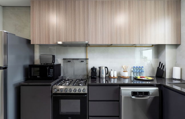 Waves - Stylish 1BR Close to IMG World & Global Village - Photo 8