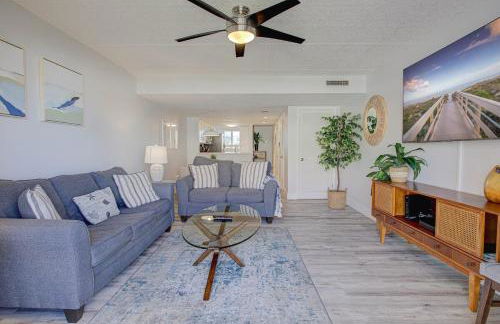 Beautiful Ocean Side 2 Bedroom Condo with Pool - Foto 29