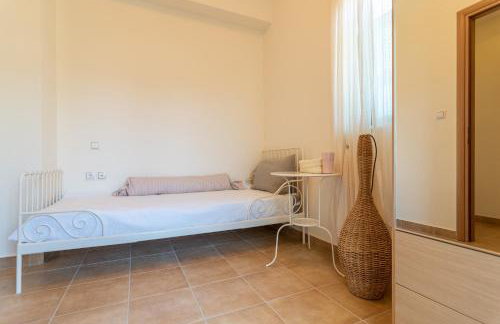 Marika Seaside Villa - Photo 20