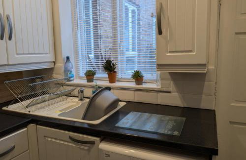 Apartment with Outside Patio and Car Space - Foto 7