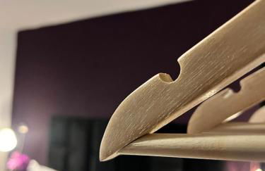 Purple Escape Balkon Netflix zentral - Foto 15