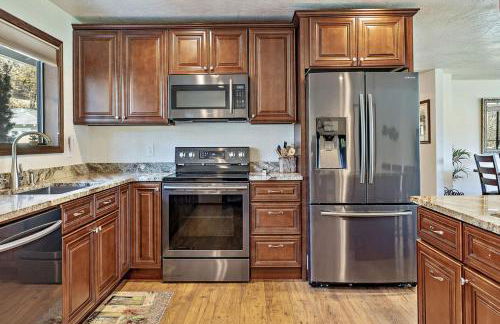 Riverfront Getaway - Foto 16