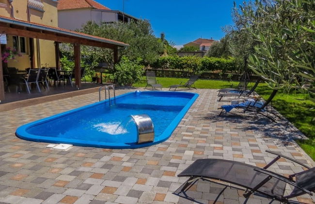 Fabulous Holiday Home in Pakostane With Swimming Pool - Foto 12