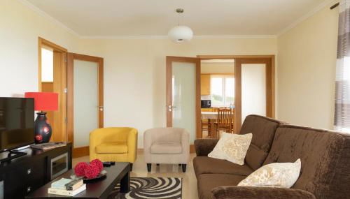 Costa's Guest House - Photo 3