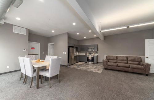 Modern Top Floor 2BR 1BA w Private Rooftop Patio South Hill Near Downtown - Foto 36