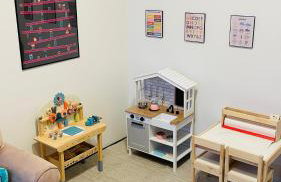 Modern and Bright Townhome with Game Room in S Salem - Foto 22