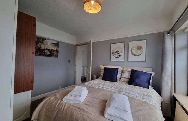 3 Bed Spacious House With Parking - Foto 17