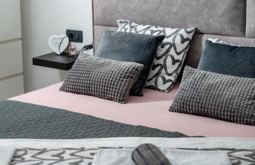 Amare Apartments - Photo 42