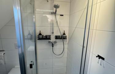 Modernes Apartment, voll eingerichtet inkl Parkplatz WLAN - Foto 30