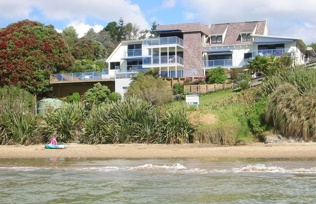 By the Bay Beachfront Apartments - Foto 55