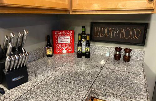 Abandoned Rail Cabin -19 miles to Breckenridge! Hot Tub! - Foto 17