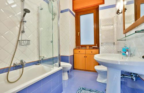 GuestHost - Partenope Stadium House - Photo 27