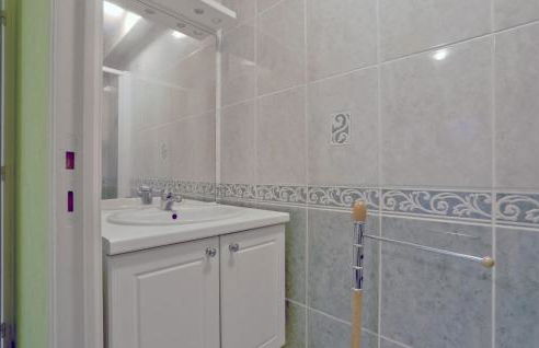 4 Bedroom Awesome Home In Courtils - Foto 20